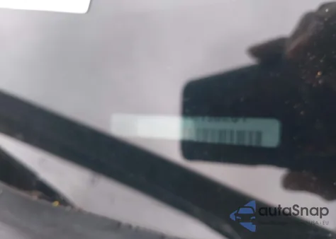 2015 Jeep Grand Cherokee Summit z USA, uszkodzony, nr VIN 1C4RJFJG0FC190201